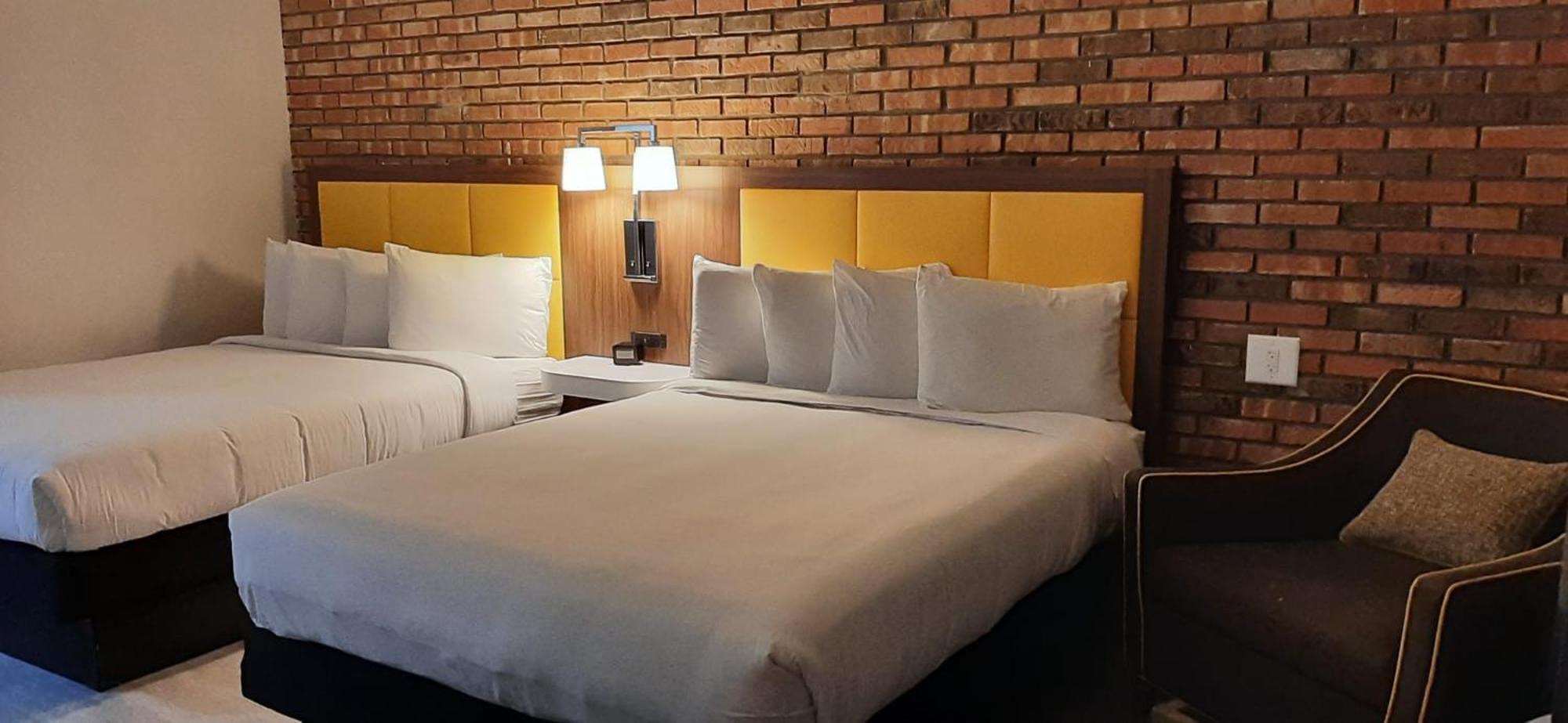 Penn Lodge Hotel & Suites Philadelphia - Bensalem Ngoại thất bức ảnh